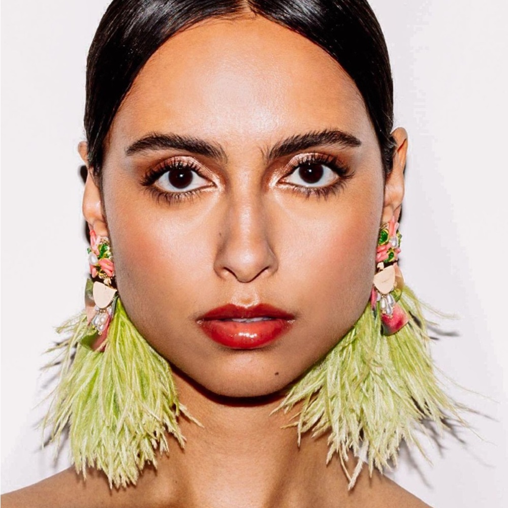 Ranjana Khan earrings!